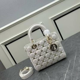 Picture of Dior Lady Handbags _SKUfw153535976fw